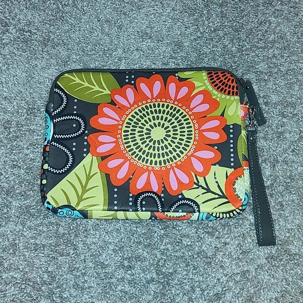 Vera Bradley Tablet Case – Floral Print